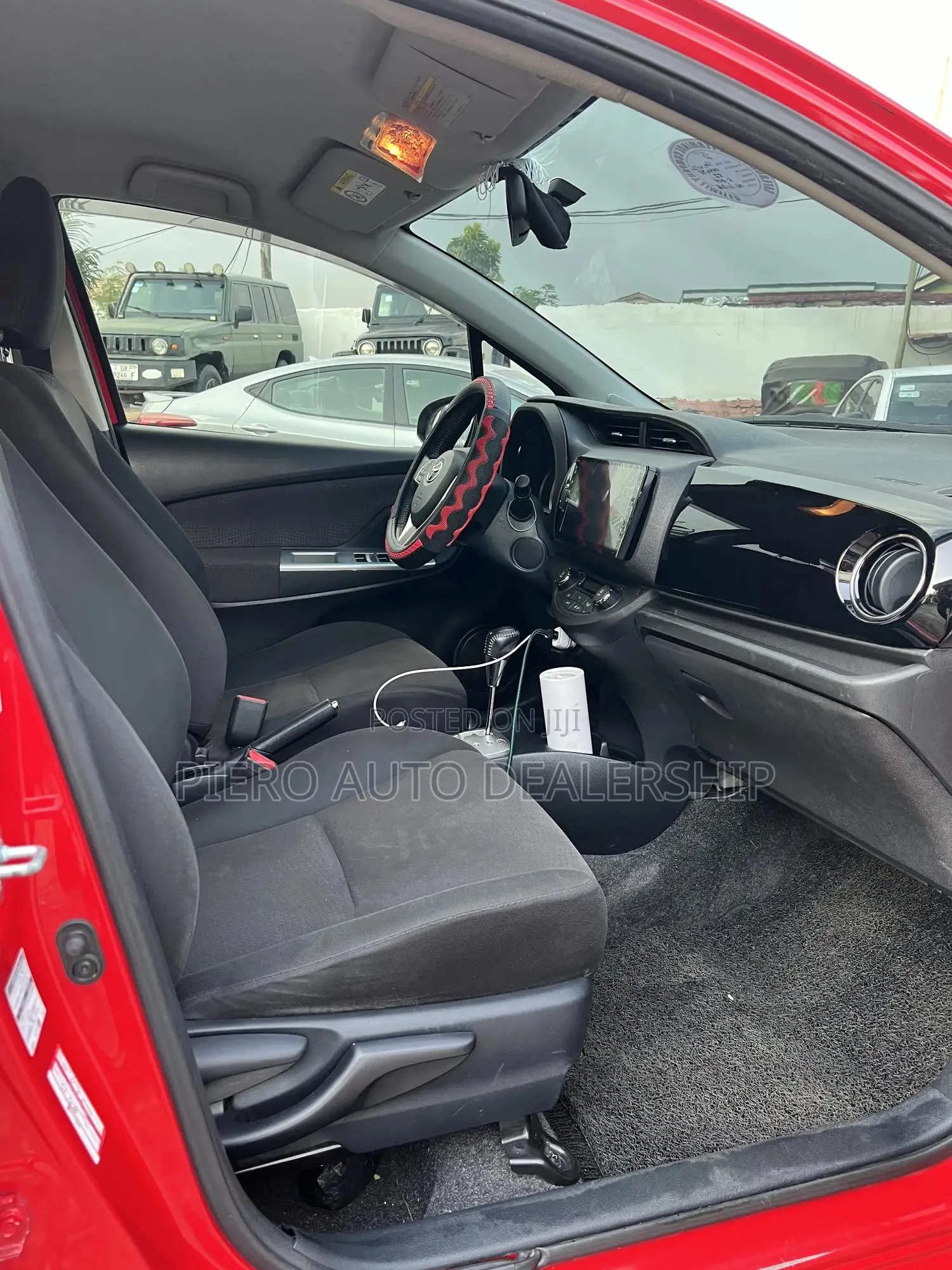 Toyota Vitz 2015 Red