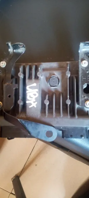 Engine Control Board for Toyota Rav4, 2019. 2.5.