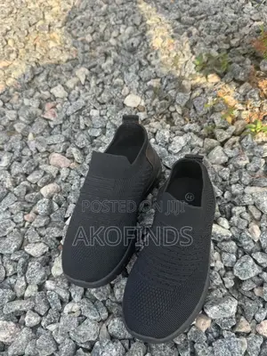 Children Shoe Black Size 31