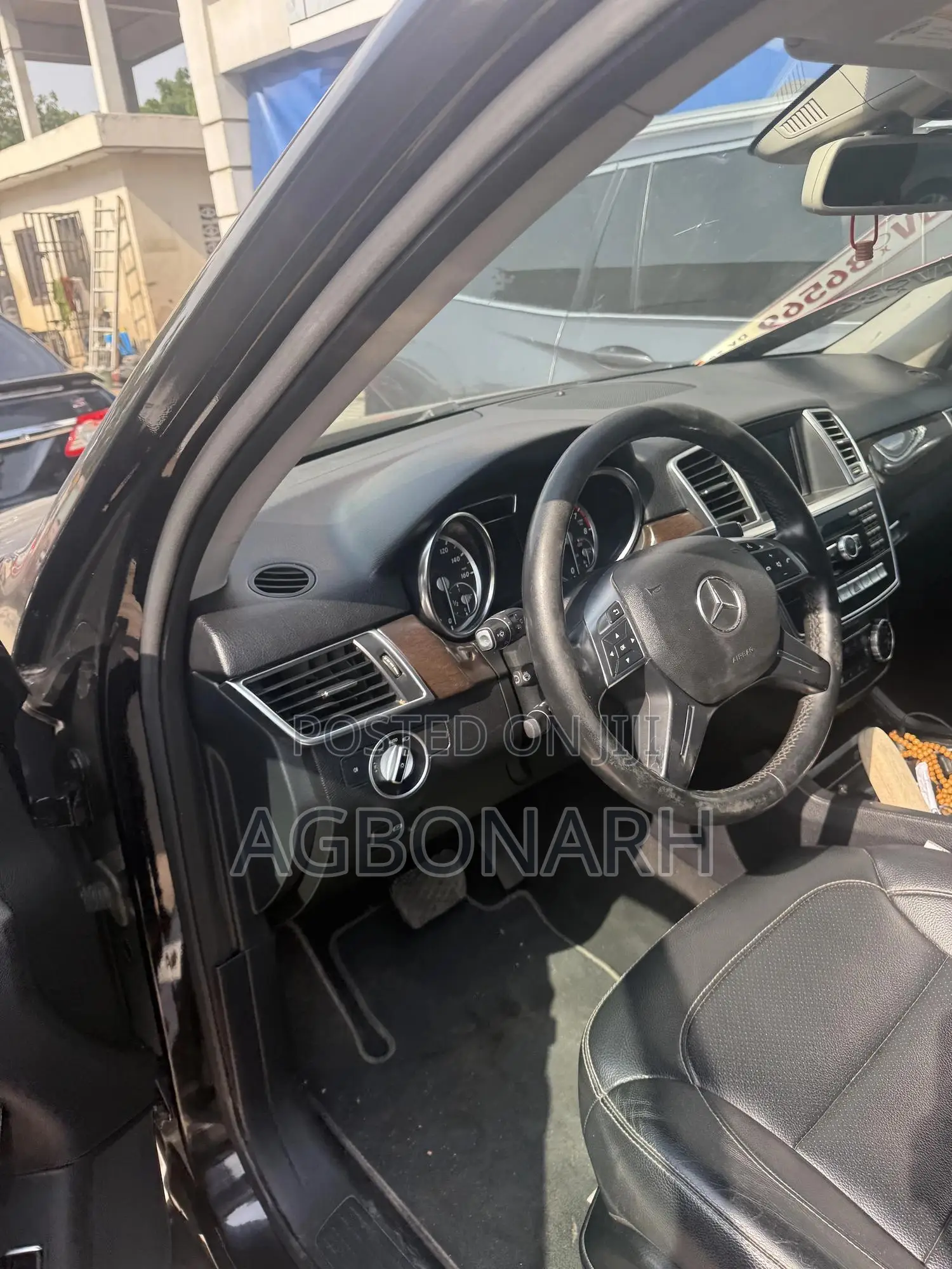 Mercedes-Benz M Class ML350 4MATIC 4dr SUV AWD (3.5L 6cyl 7A) 2015 Black