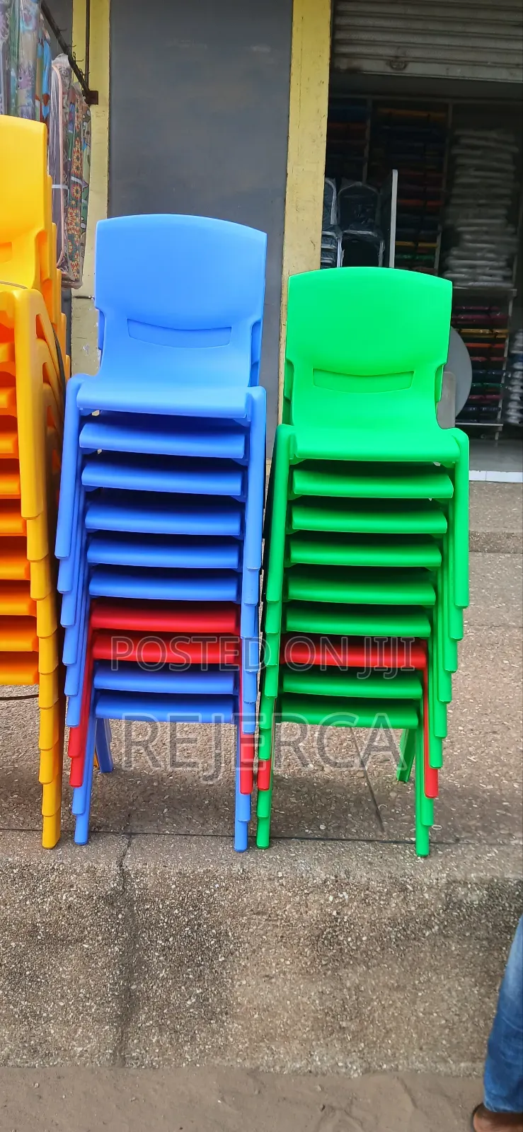 Affordable Kids Plastic Chairs