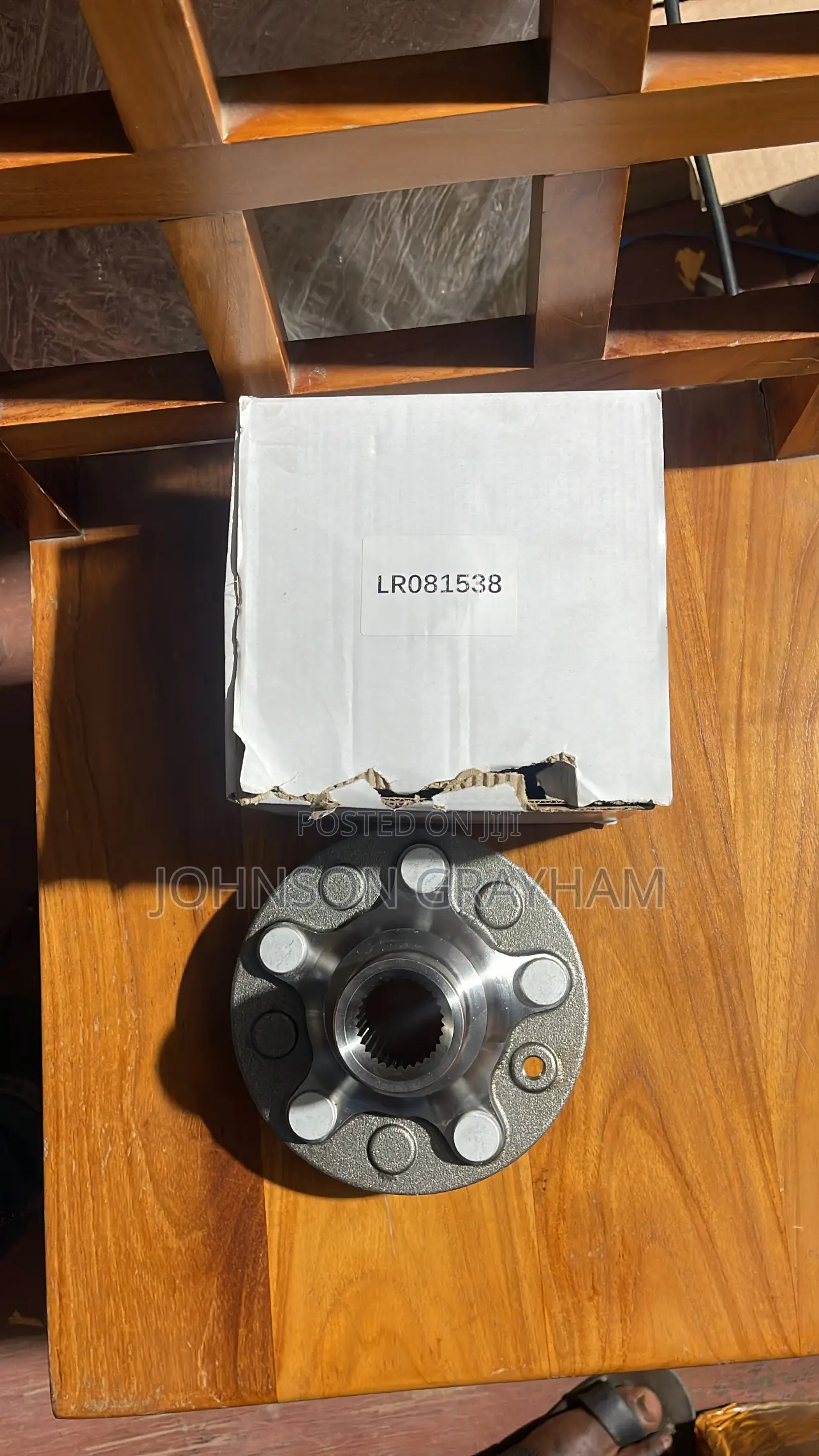 Range Rover Wheel Hub (Lr081538)