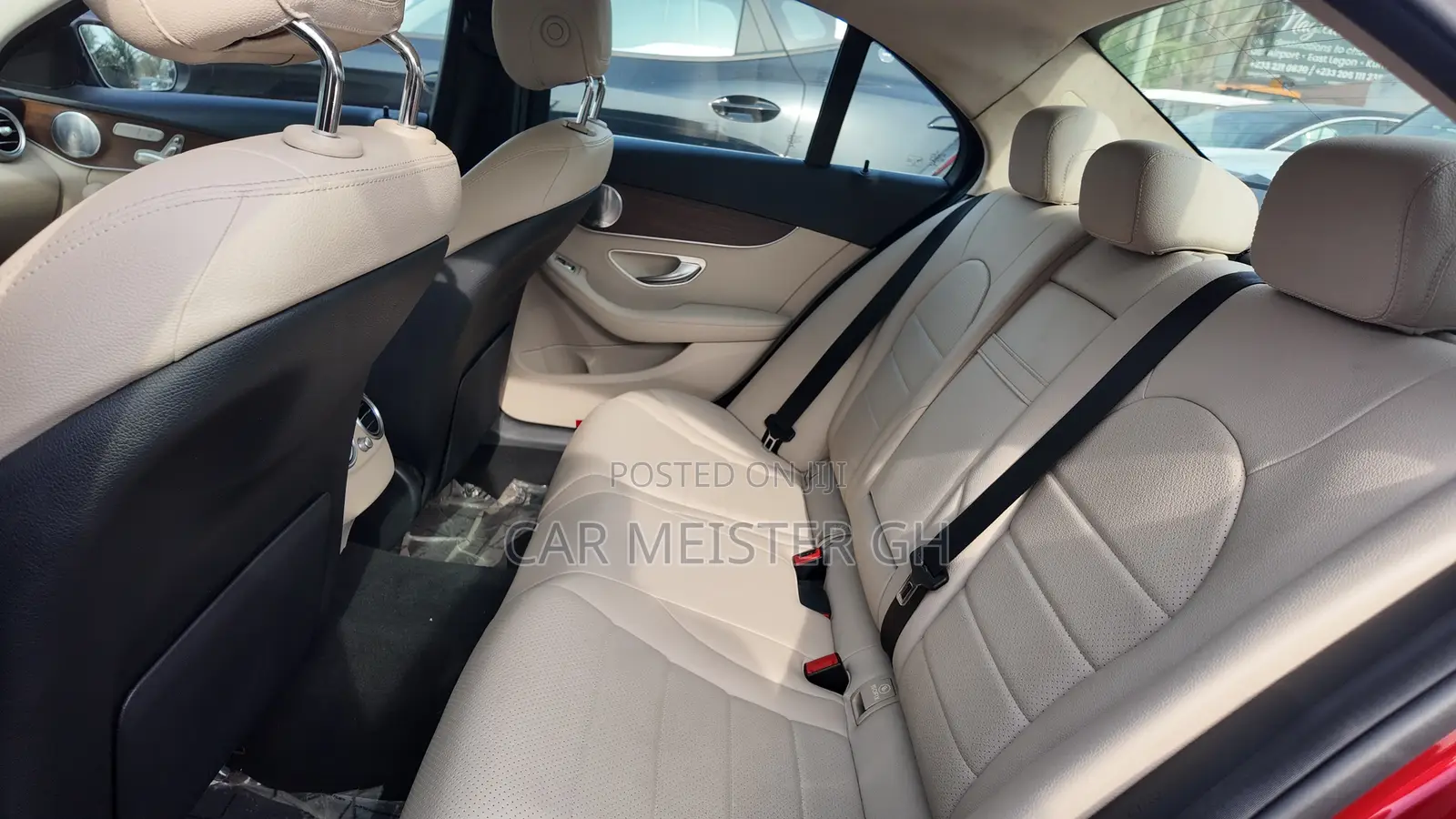 Mercedes-Benz C300 2021 Red