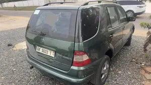 Mercedes-Benz M Class ML 320 2000 Green