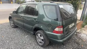 Mercedes-Benz M Class ML 320 2000 Green