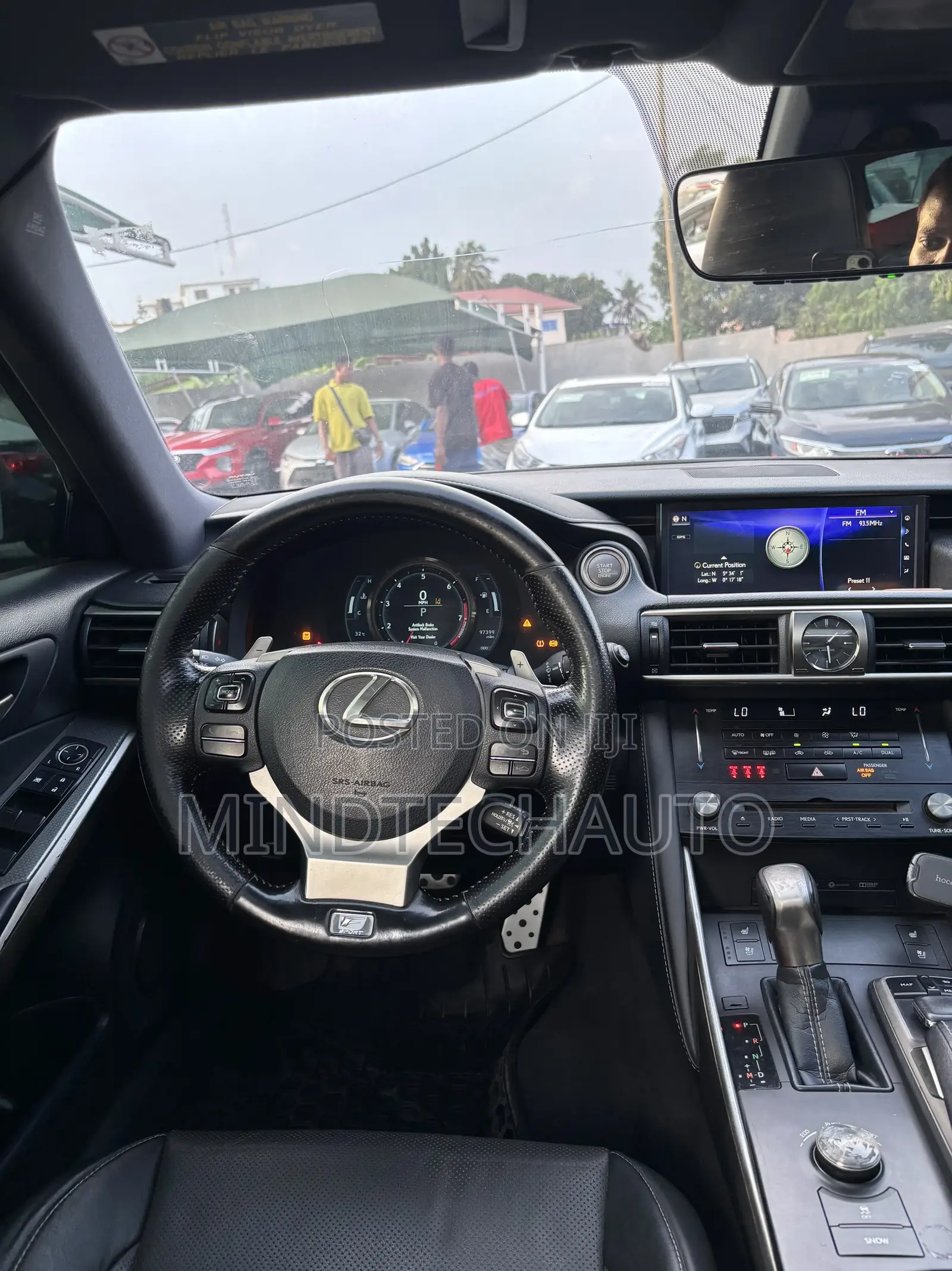 Lexus LS 2017 Green
