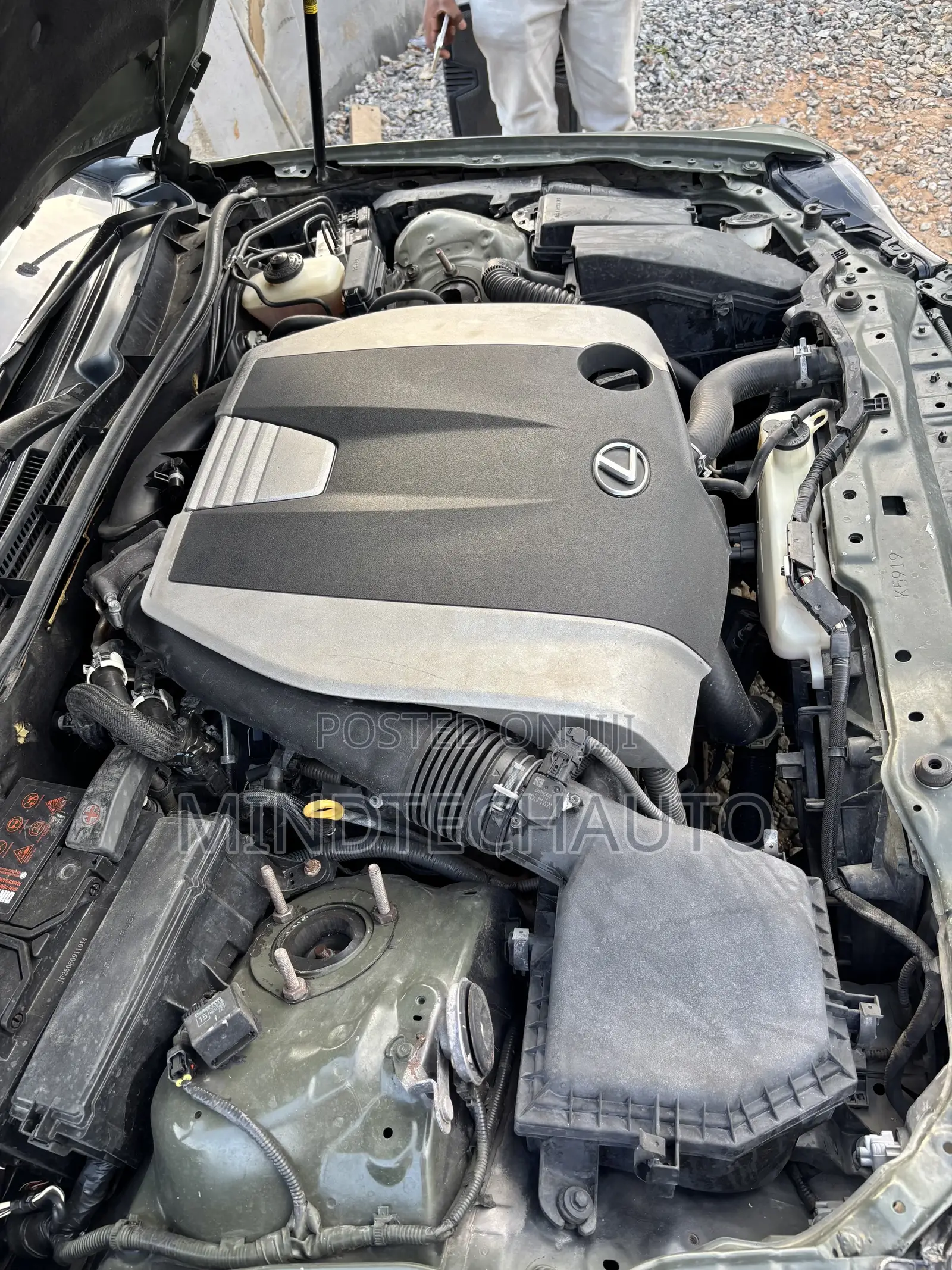 Lexus LS 2017 Green
