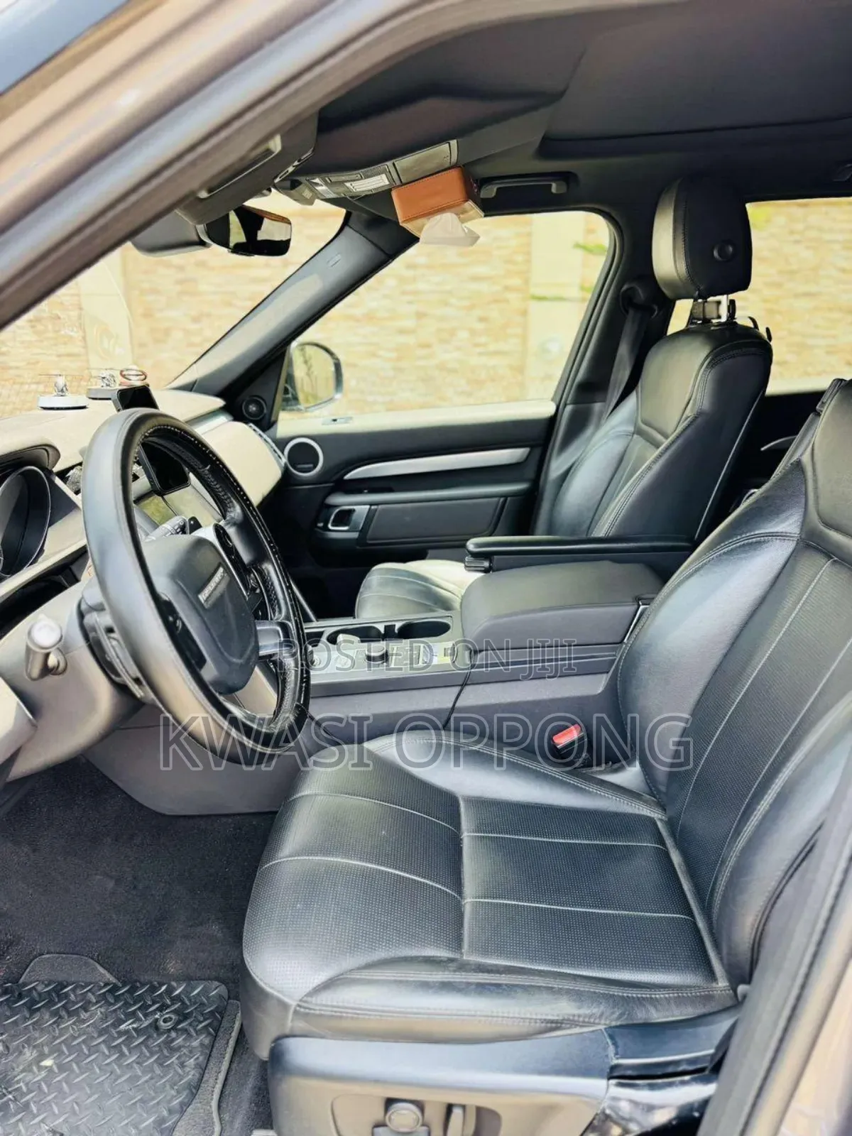 Land Rover Discovery 2020 Gray