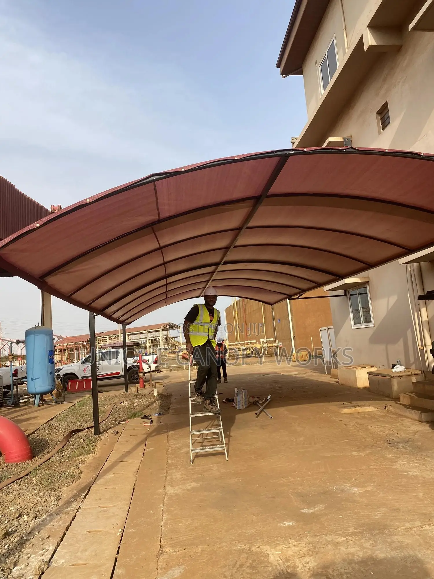 Unique Canopy