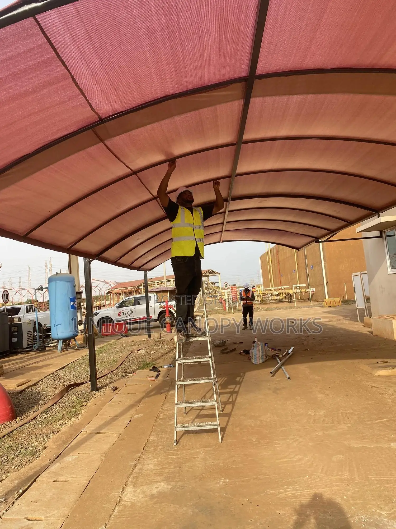 Unique Canopy