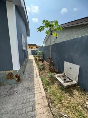 4bdrm House in Manet Court for rent