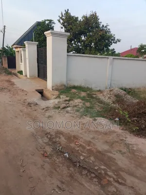 Half Plot of Land for Sale at Esereso