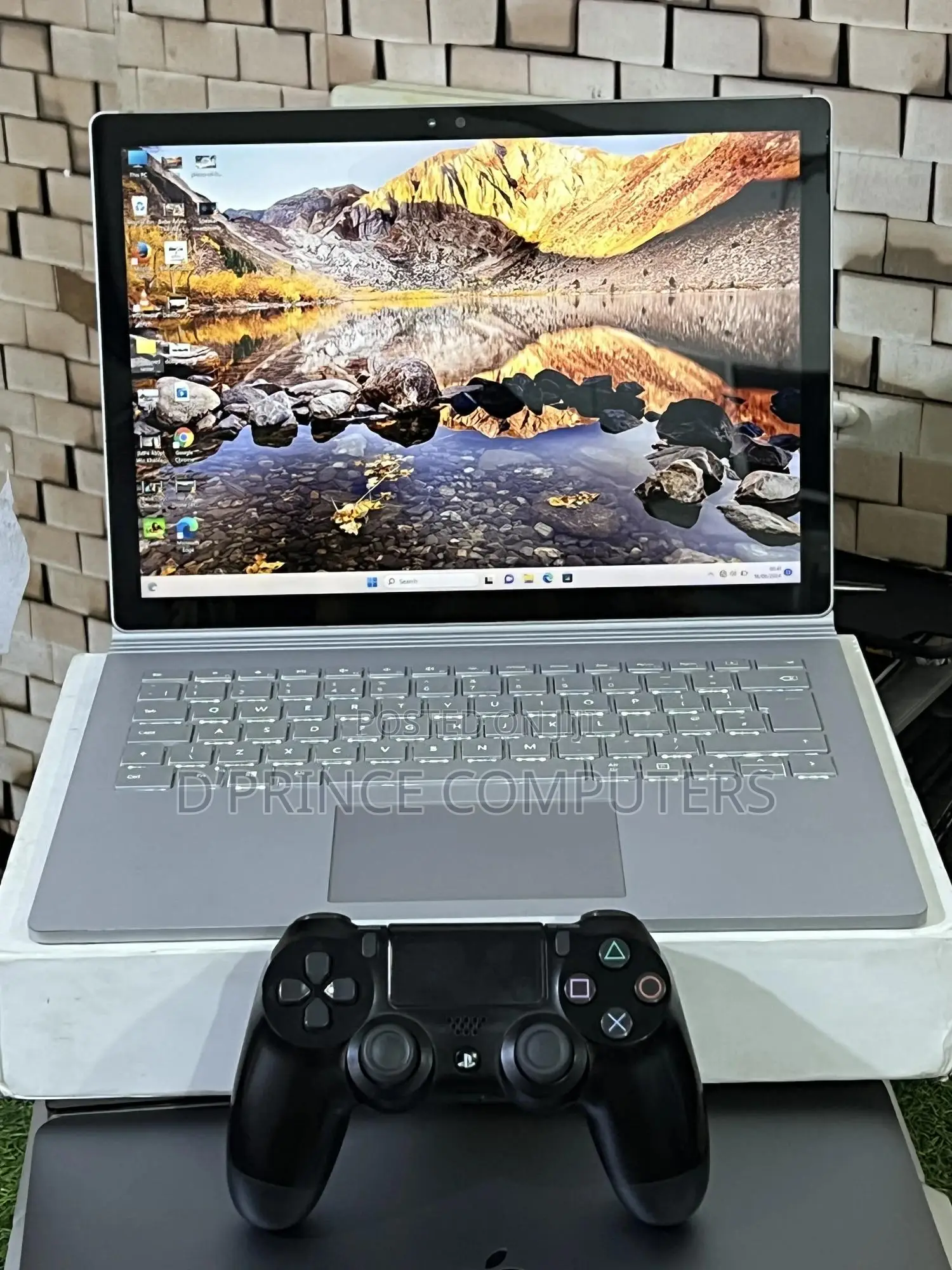 Laptop Microsoft Surface Book 2 8GB Intel Core i5 SSD 256GB