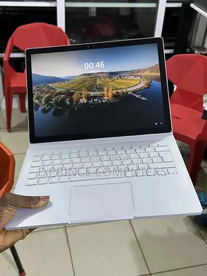 Laptop Microsoft Surface Book 2 8GB Intel Core i5 SSD 256GB