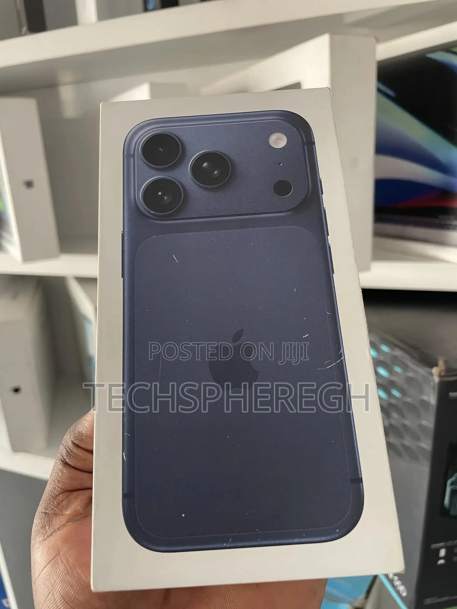 New Apple iPhone 17 Pro 256 GB Blue