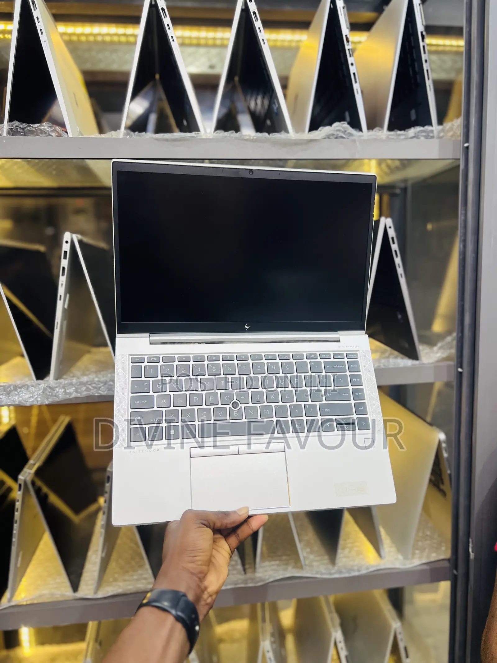 Laptop HP EliteBook 845 G8 16GB AMD Ryzen 5 SSD 256GB