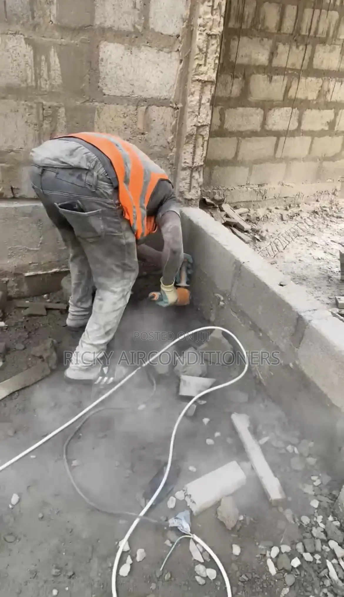 Conduit Pipe Laying (Aircondition Pipe Laying Before Plastering)