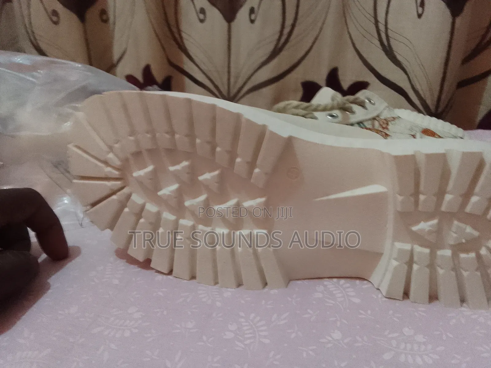 Causal Spots Fashion Shoe