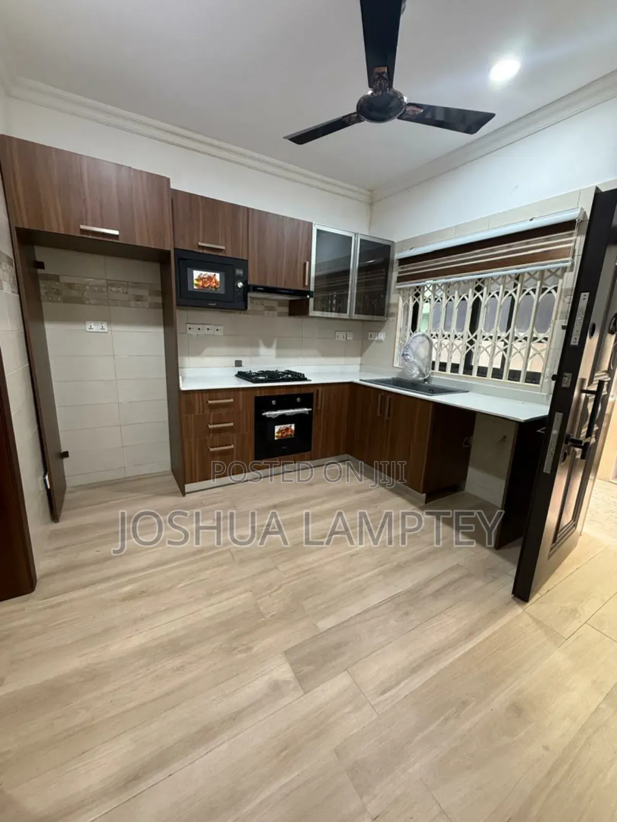 3bdrm House in Bastonaa Estate, Spintex for rent