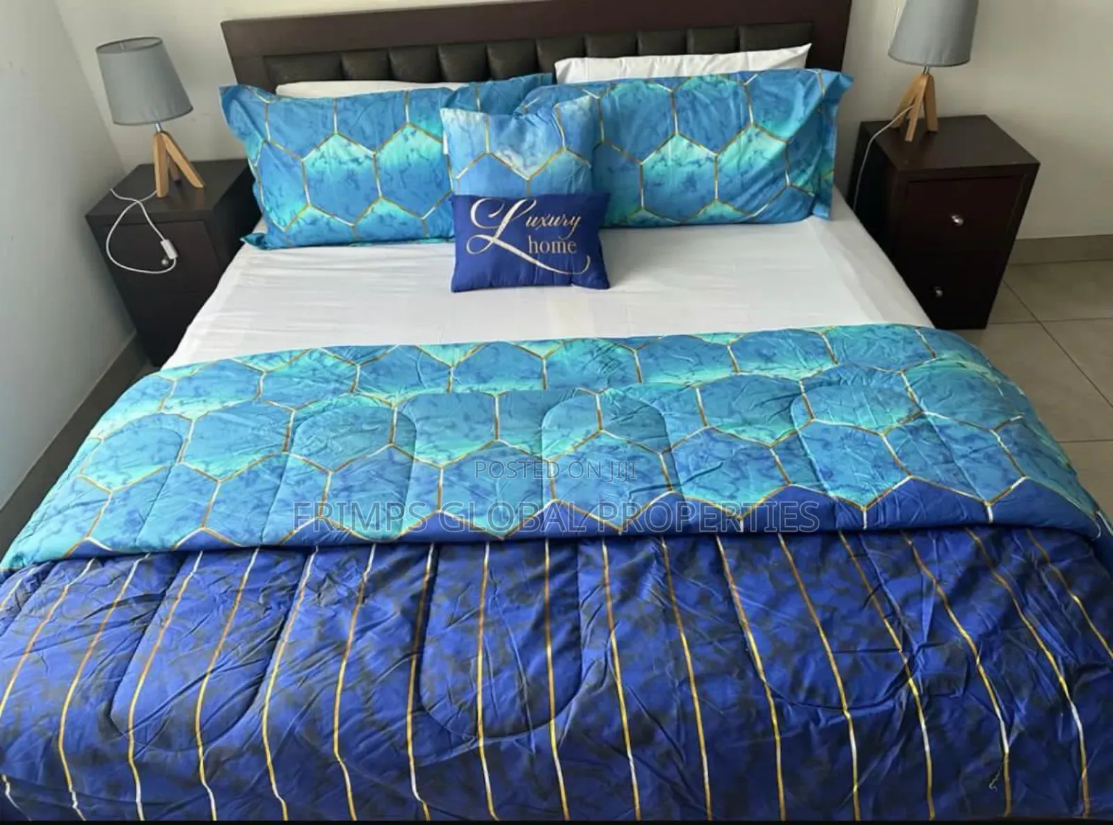 Furnished 4bdrm Apartment in North Ridge for sale