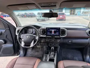 Toyota Tacoma 4dr Double Cab 2016 Gray