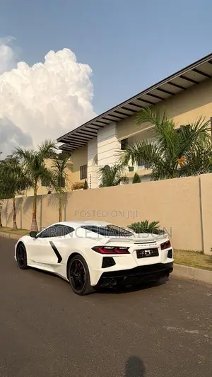 Chevrolet Corvette 2022 White