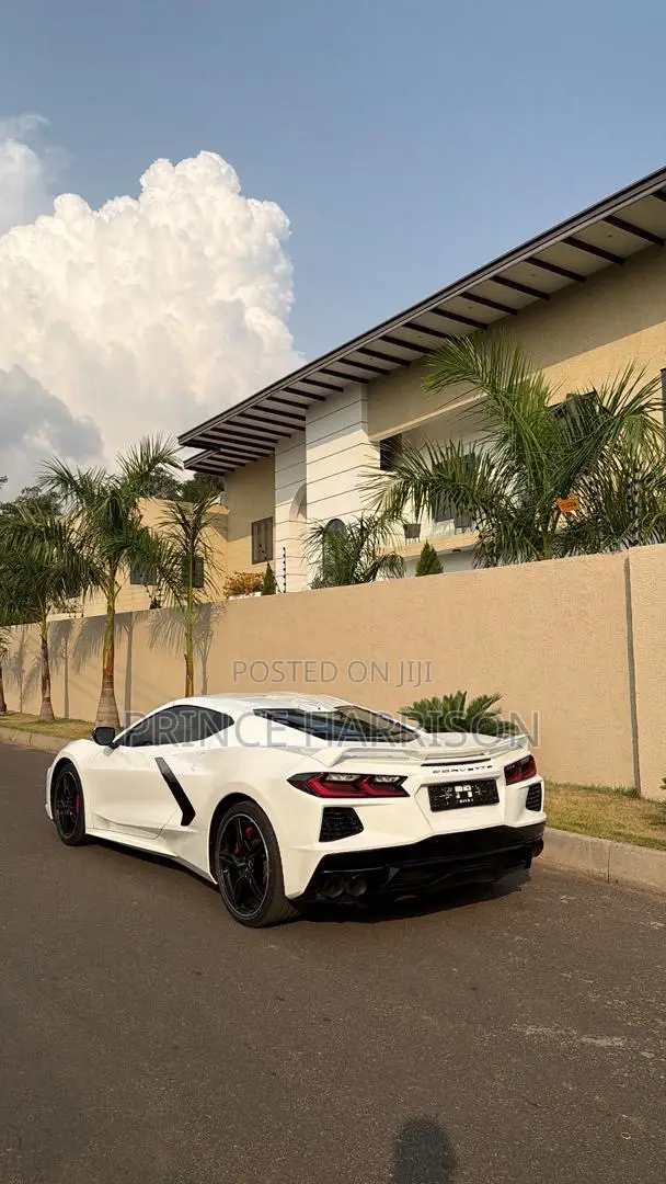 Chevrolet Corvette 2022 White