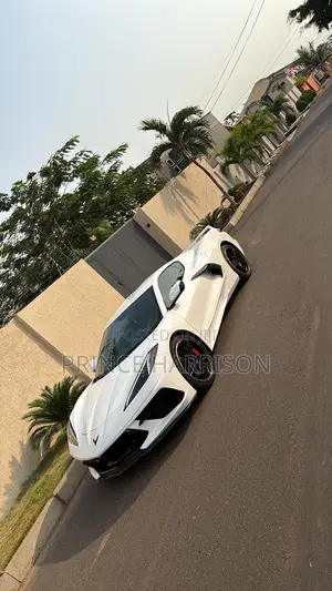 Chevrolet Corvette 2022 White