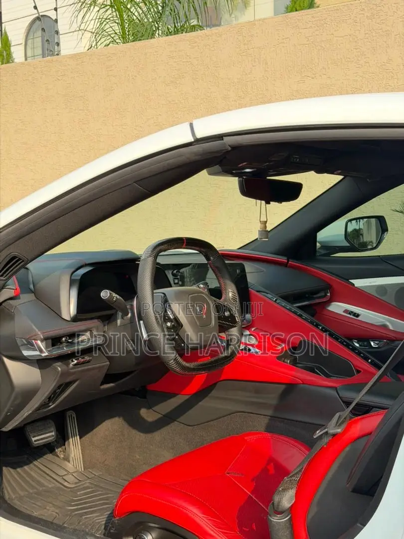 Chevrolet Corvette 2022 White