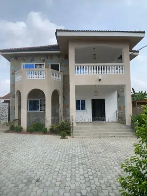 4bdrm Duplex in Hometrust Properties, North Legon for rent