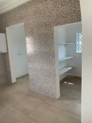 4bdrm Duplex in Hometrust Properties, North Legon for rent