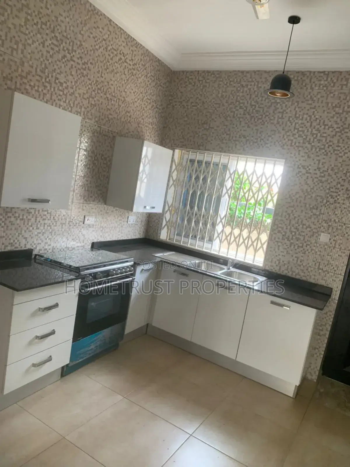 4bdrm Duplex in Hometrust Properties, North Legon for rent
