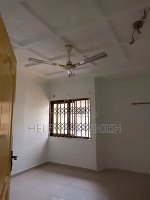 3bdrm Apartment in Helena Estate Agency, Amasaman for rent
