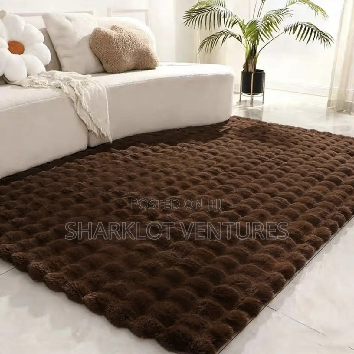 Domestic Rooms Center Mat