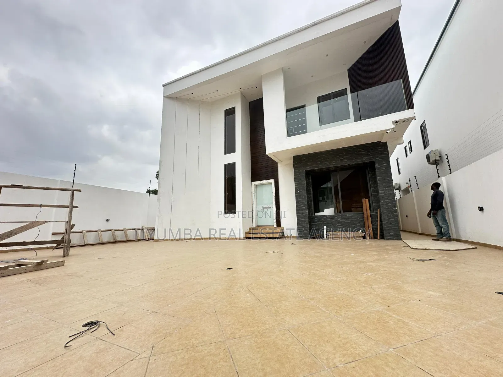 4bdrm House in Tiyumba Real Estate, Police Station for sale