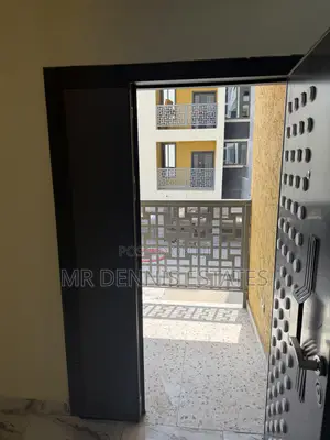 2bdrm Apartment in Dansoman, Round About for rent