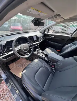 New Kia Sportage 2025 Gray