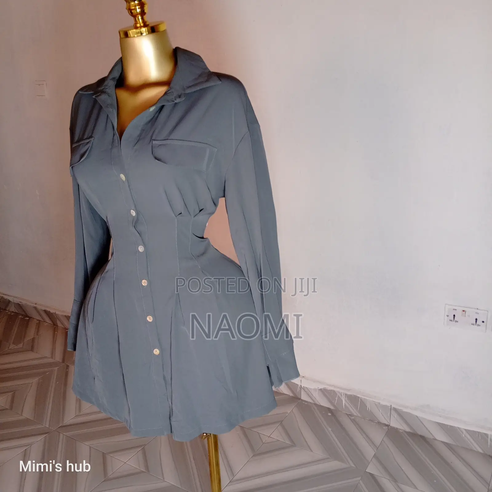 Elegant Cinched-Waist Button-Down Mini Dress – Grey