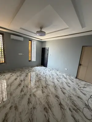 1bdrm Apartment in Dansoman, Round About for rent