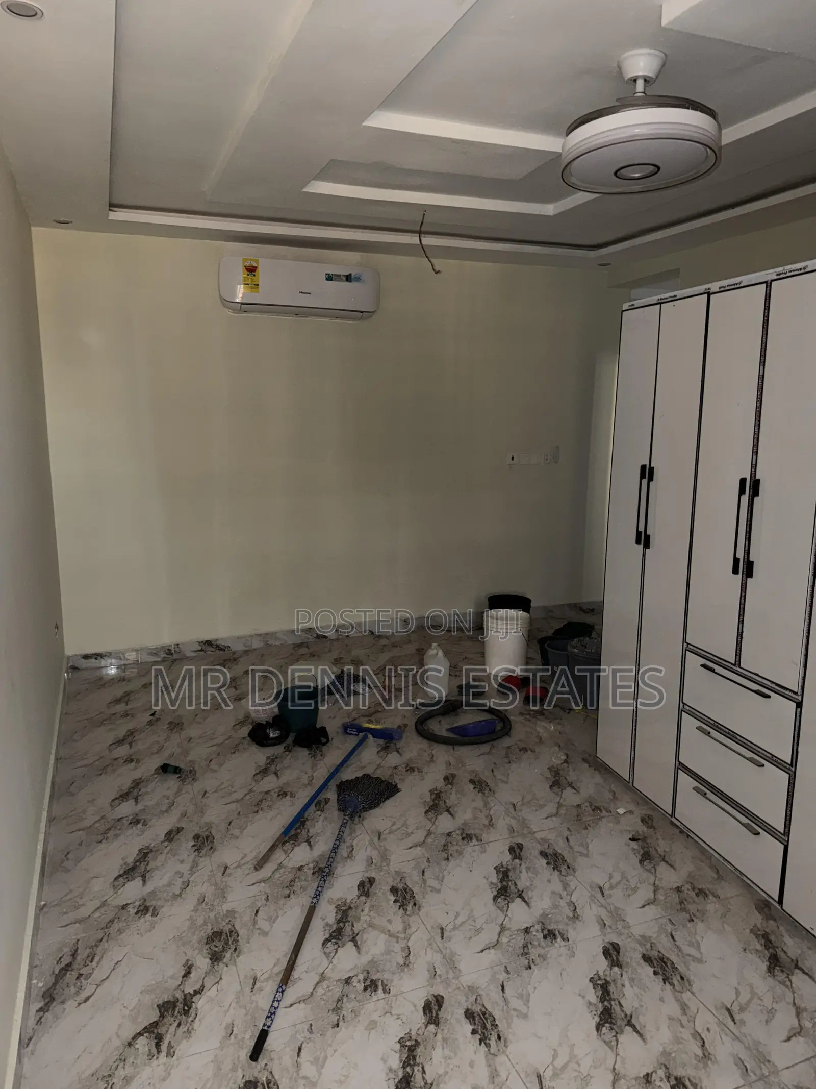 1bdrm Apartment in Dansoman, Round About for rent