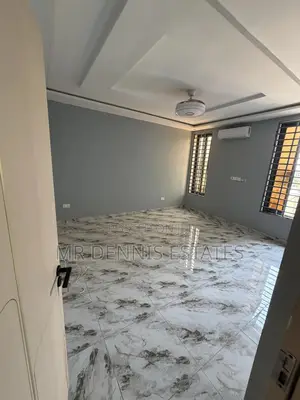 1bdrm Apartment in Dansoman, Round About for rent