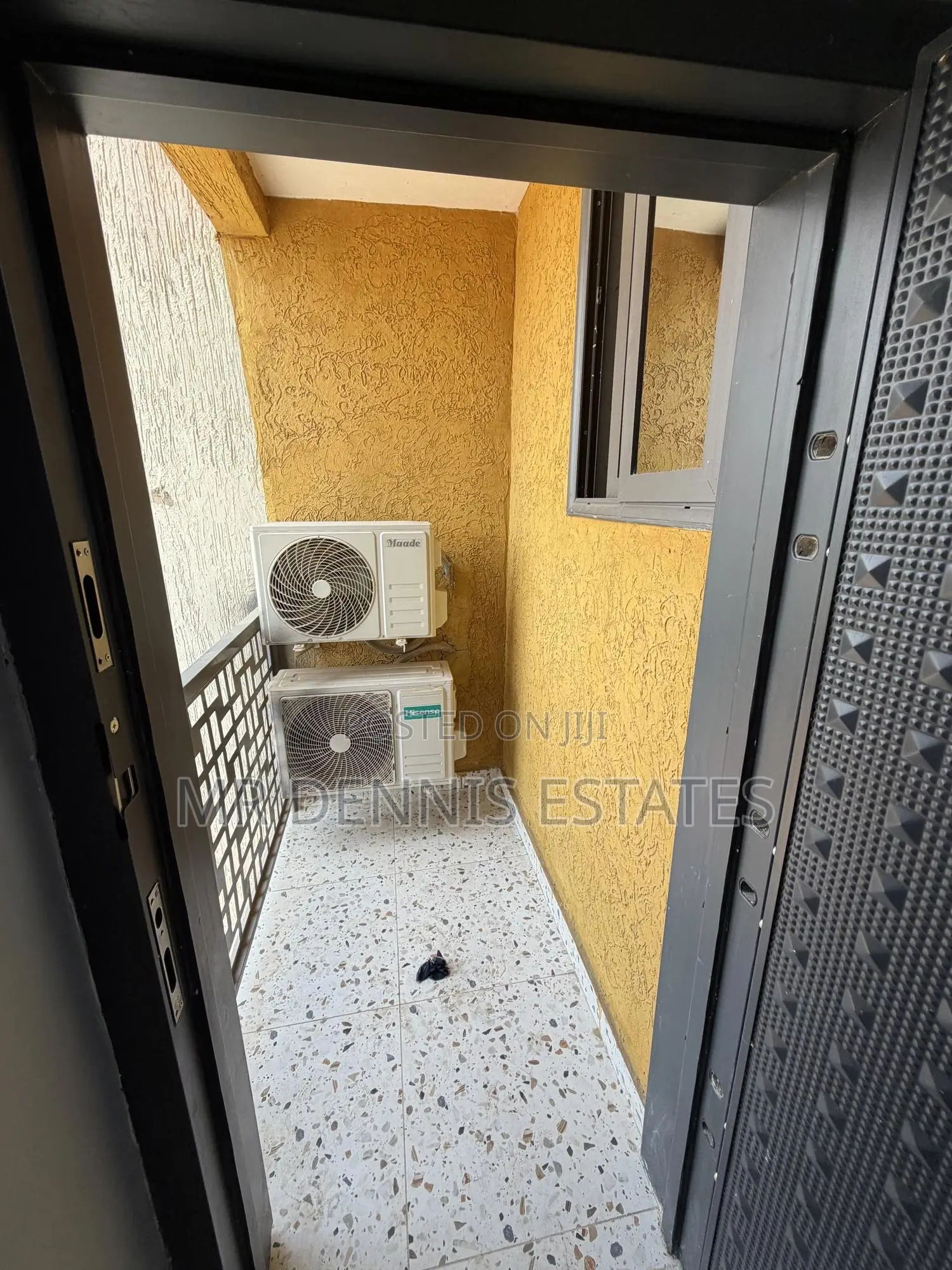 1bdrm Apartment in Dansoman, Round About for rent