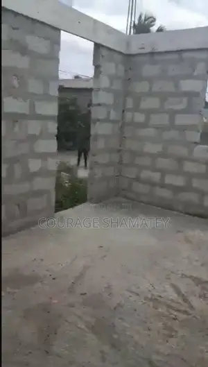 3bdrm House in Ngleshie Amanfro for sale