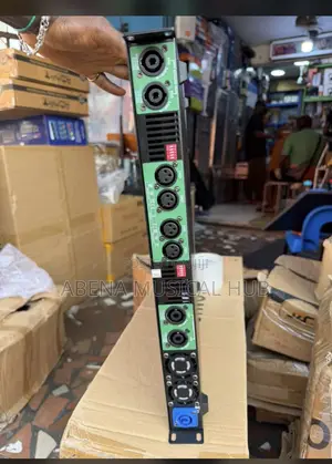 Yamaha 4 Channel Mid Amplifier