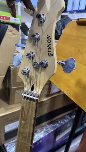Passive Gibson Bass Guitar With Free Bag