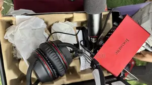 Focusrite Scarlett 2i2 Studio Set