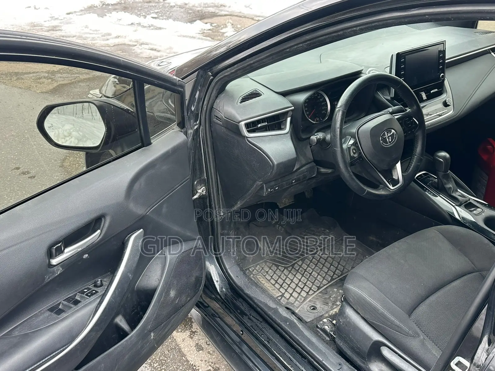 Toyota Corolla XSE (1.8L 4cyl 2A) 2019 Blue