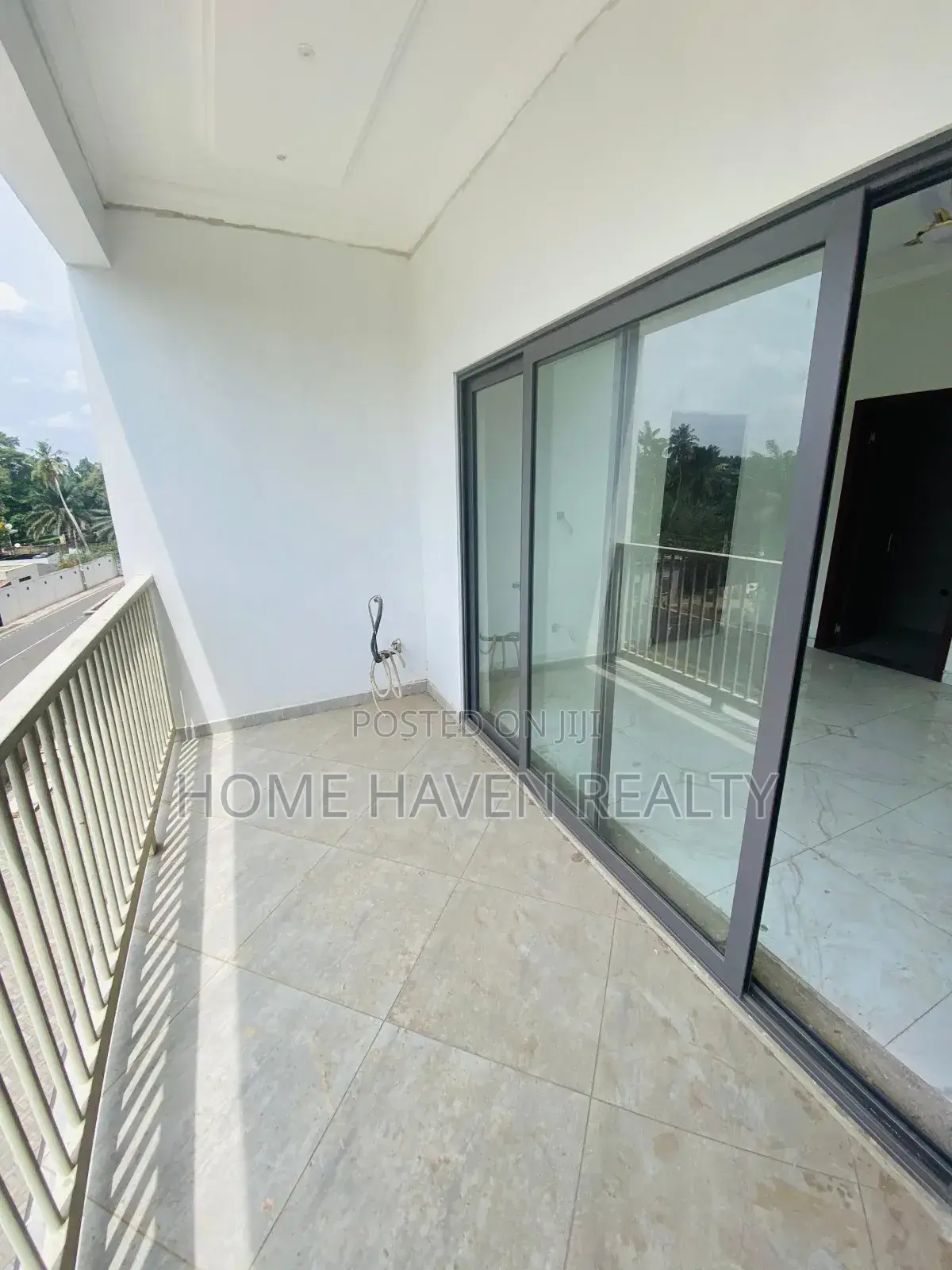 2bdrm Apartment in Tesano Estate, Police Station for rent