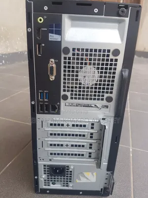 Desktop Computer Dell OptiPlex 3050 4GB Intel Core i3 HDD 500GB