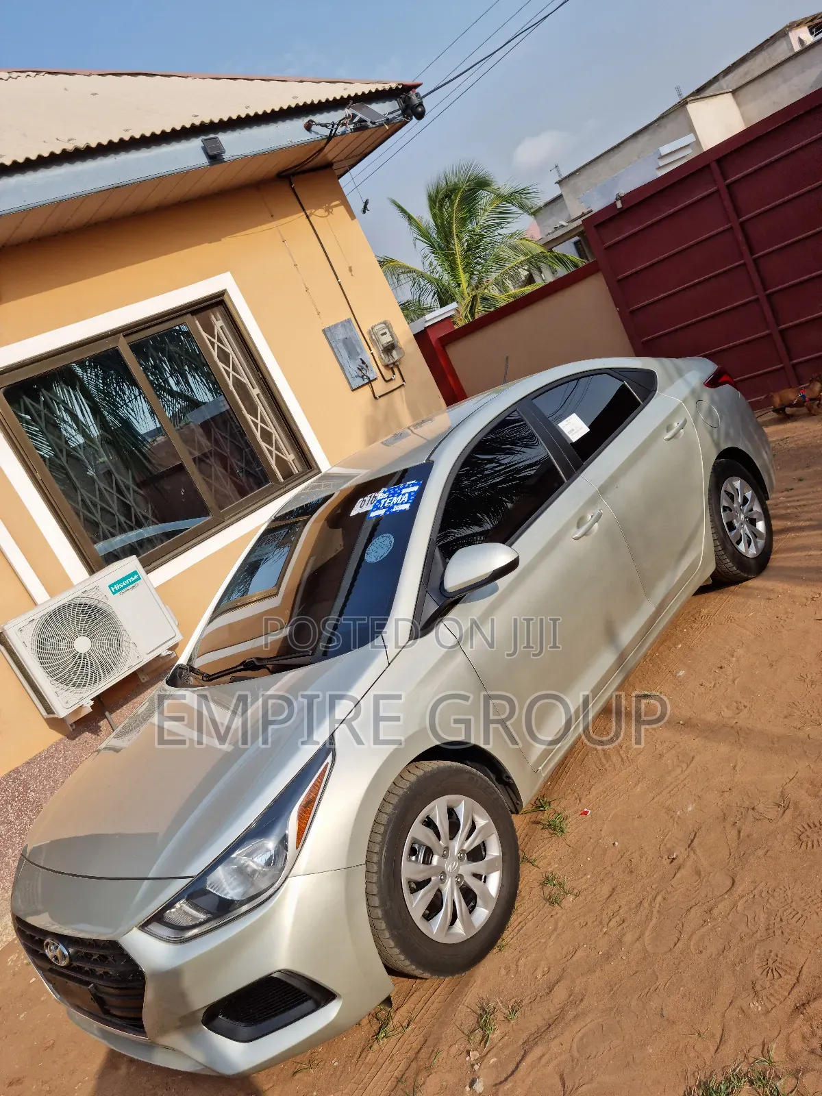 Hyundai Accent SE 2018 Gold